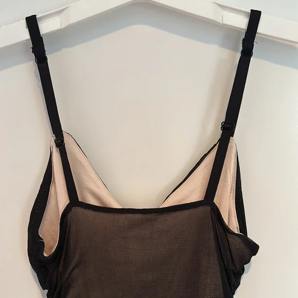 NWT Out from Under fully lined sheer / mesh ruched V neck bodysuit - Picture 5 of 16